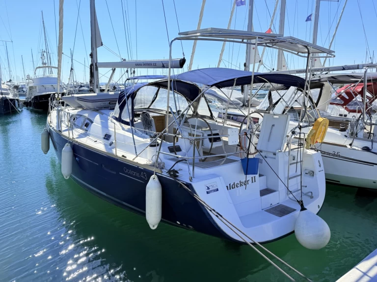 Yacht hire Sukošan cheap Oceanis 43
