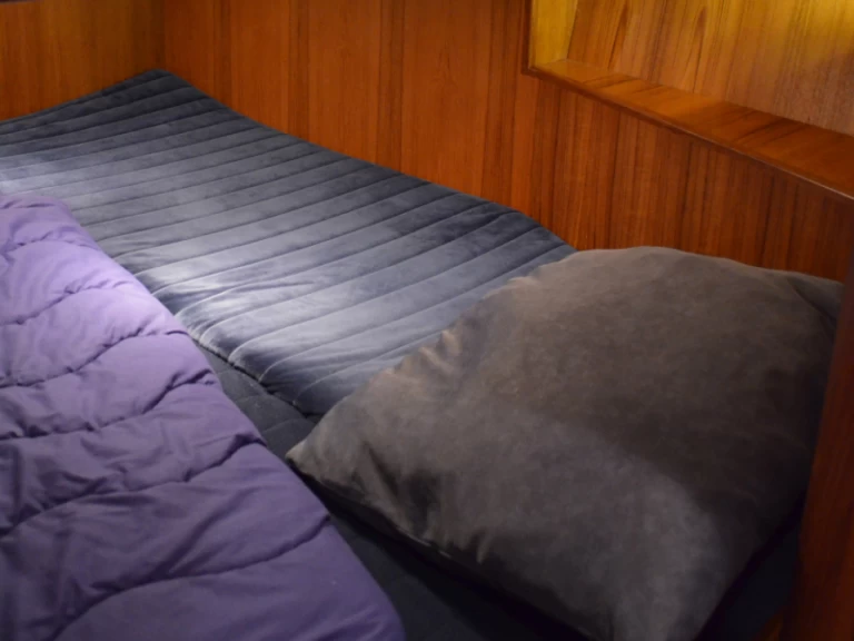 Yacht hire Drachten cheap Deluxe 42