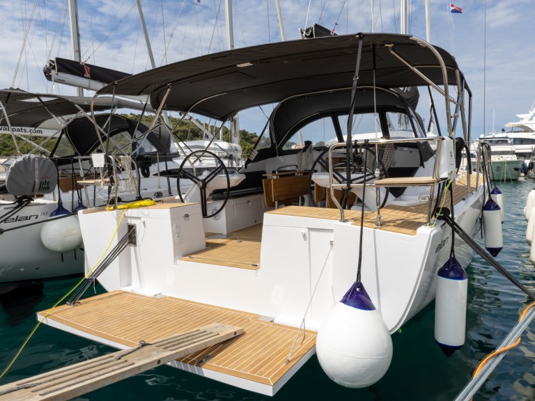 Yacht charter Split - Elan Impression 45 on SamBoat