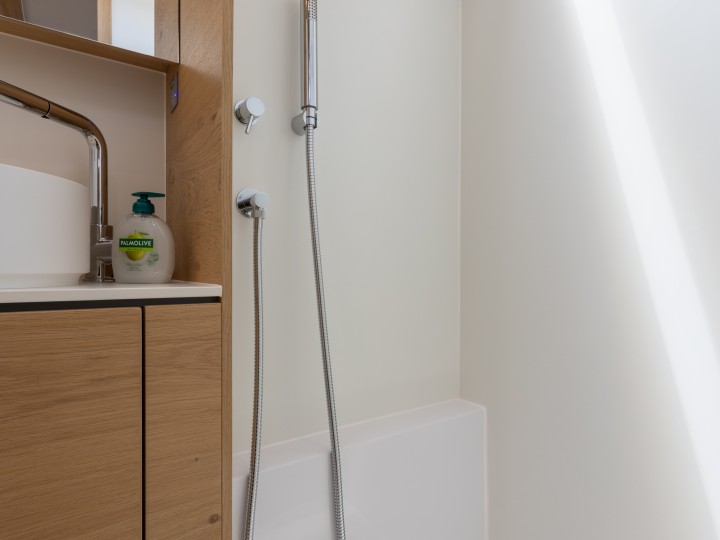 Hire a Elan Impression 45 Split