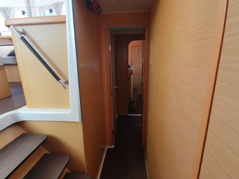 Yacht hire Ko Samui Island (Koh Samui Island) cheap Lagoon 420