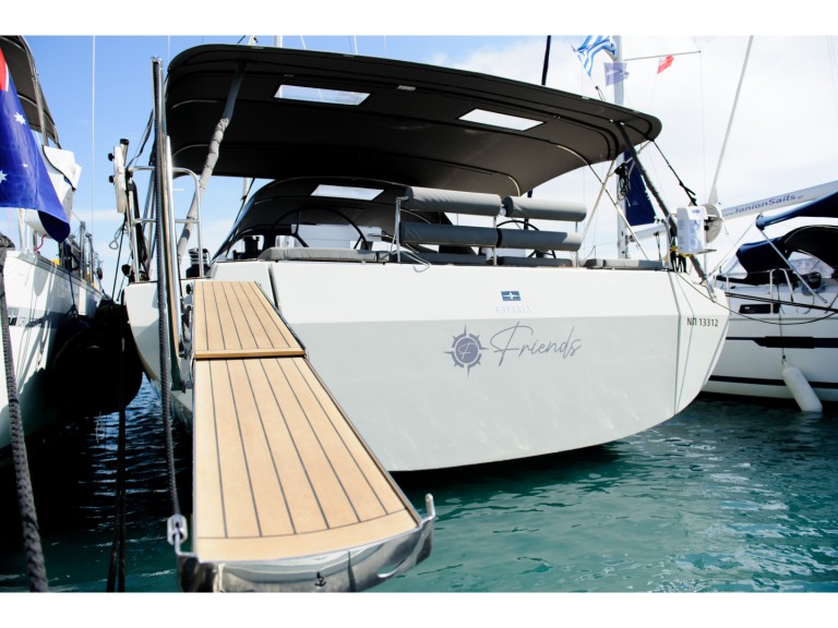 Hire a Bavaria Bavaria C57 Néa Péramos