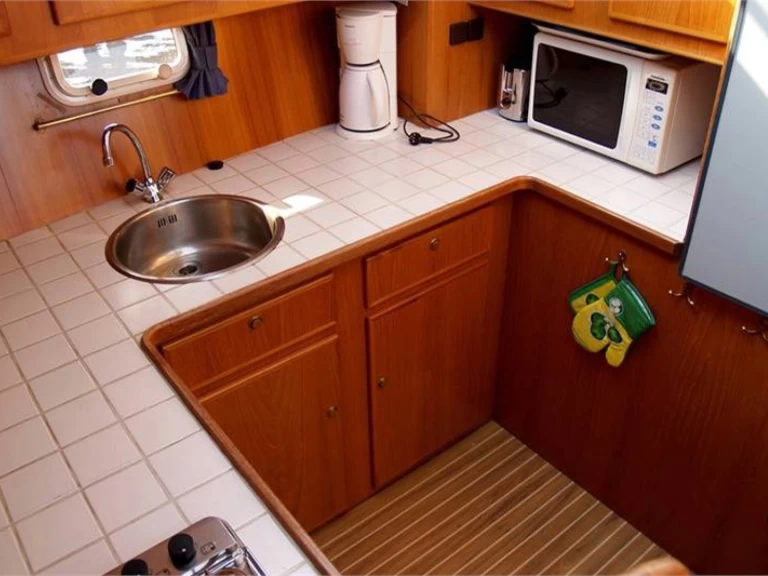 Yacht charter Drachten - De Drait Renal 50 on SamBoat