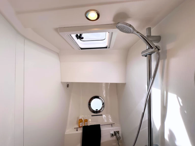 Yacht charter Split - Bénéteau Swift Trawler 41 on SamBoat