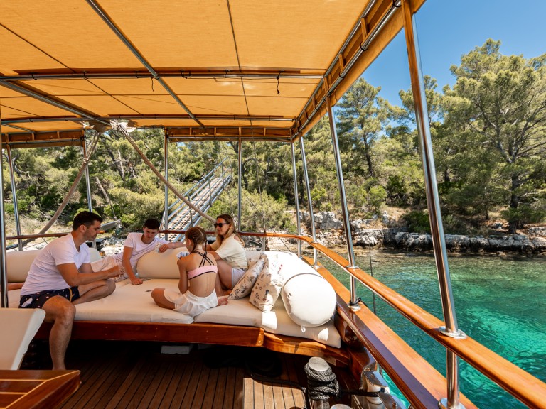 Hire Sailboat with or without skipper  Split