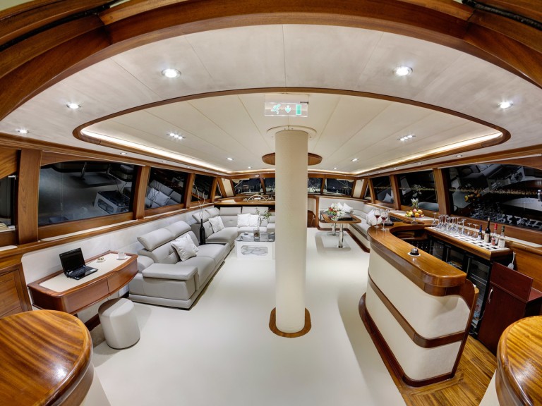 Hire a  Luxury Sailing Yacht Split