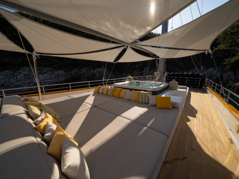 Yacht charter Split -  Luxury Sailing Yacht Dalmatino on SamBoat