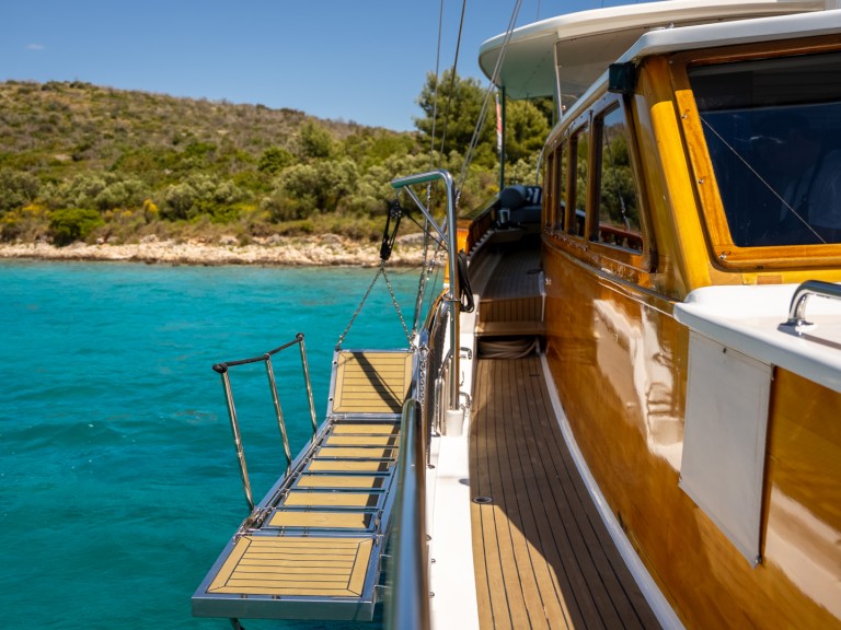 Hire Sailboat with or without skipper  Split