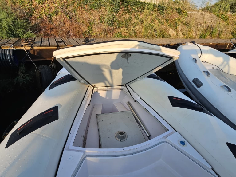 Yacht charter Sanary-sur-Mer - Selva Selva 640 on SamBoat