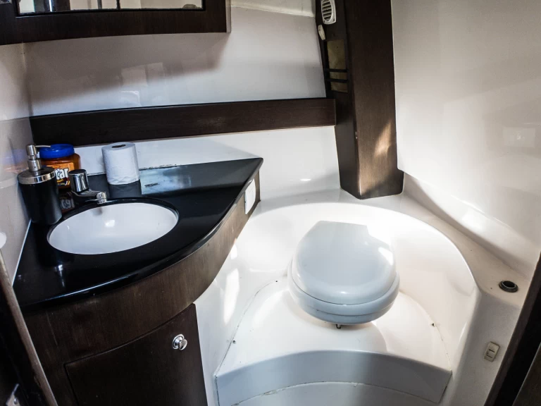 Motorboat hire in Rio de Janeiro - FS Yachts 31