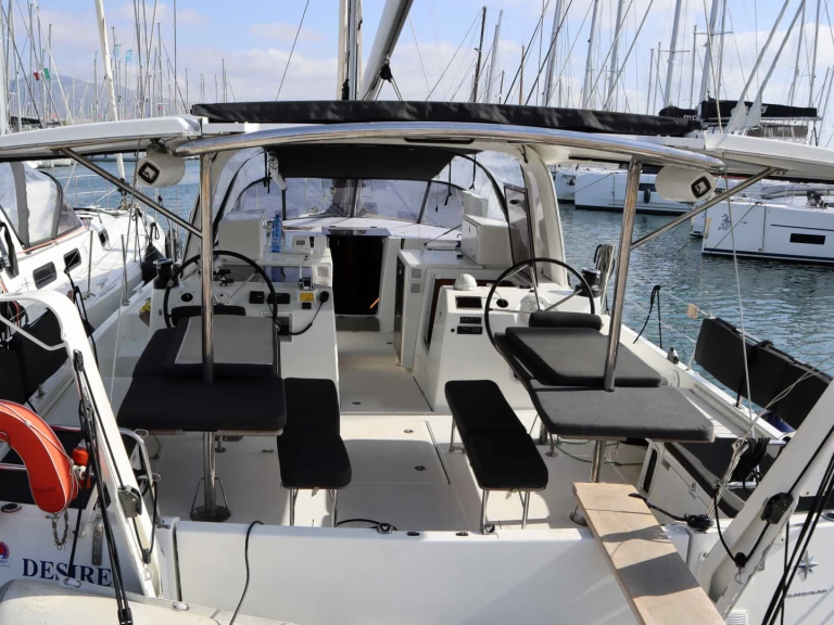 Yacht hire Gouvia cheap Sun Loft 47