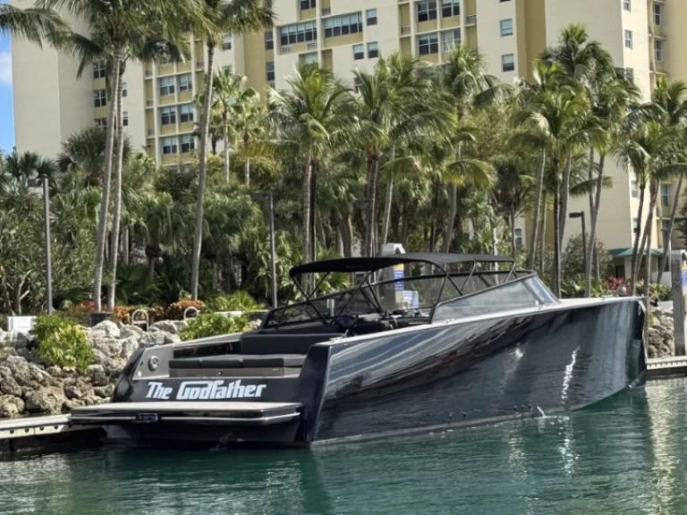 Motorboat hire in Miami - VanDutch VanDutch 55