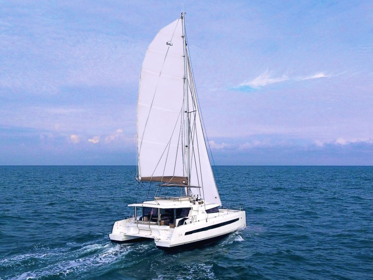 Catamaran to hire Seget Donji at the best price