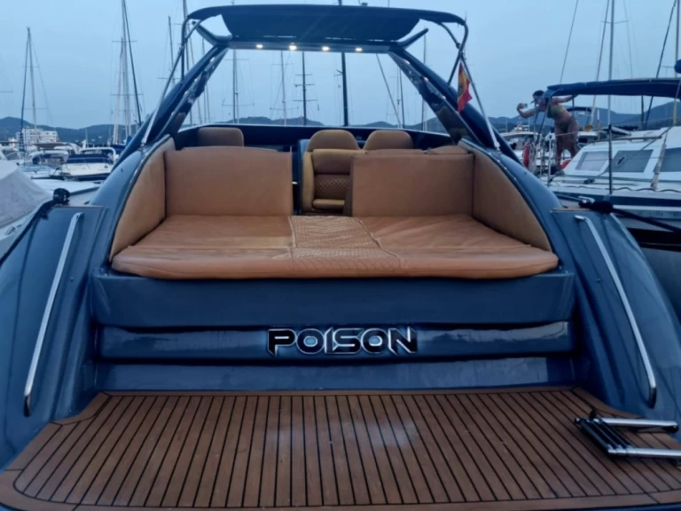 Hire a Sunseeker Tomahawk 37 Porroig