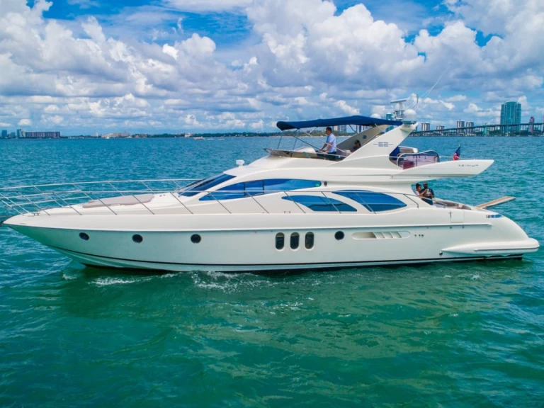 Azimut Azimut 62 Fly charter bareboat or skippered in  Miami Beach
