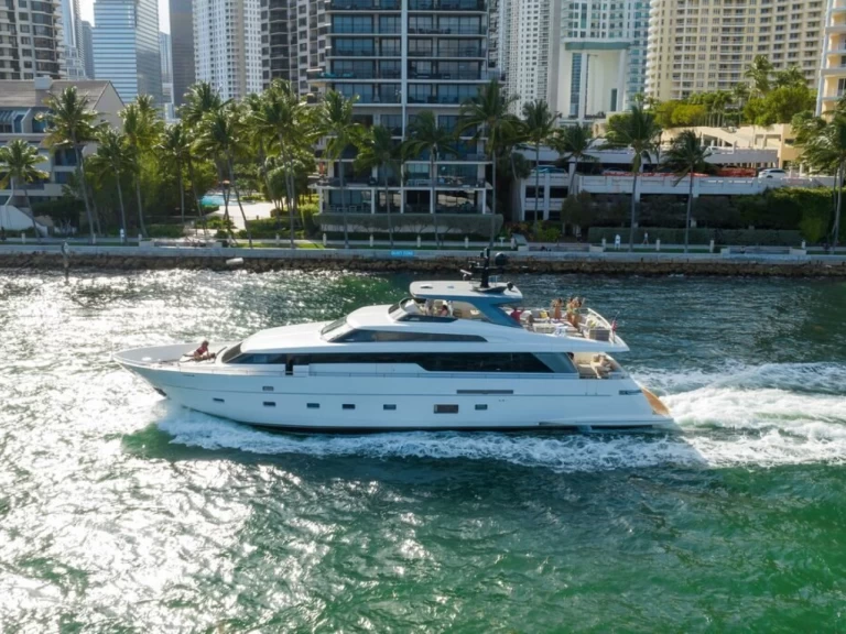 Hire a San Lorenzo San Lorenzo 97' Miami Beach