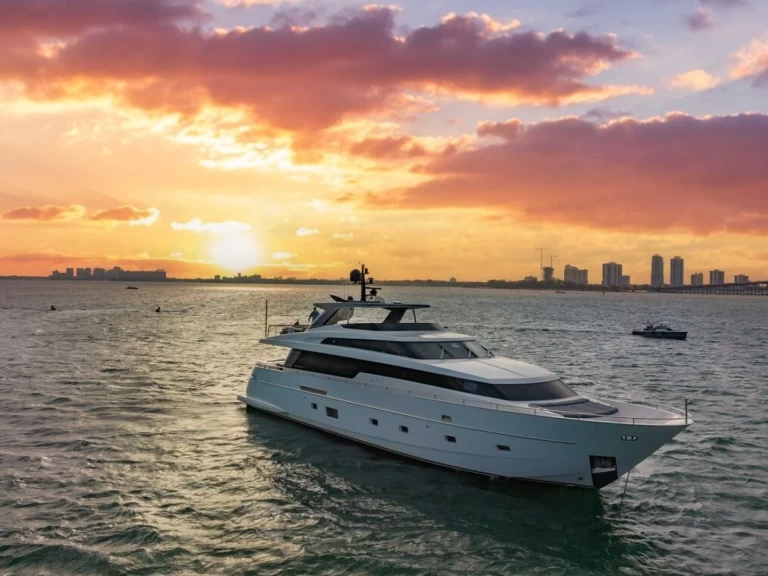 Luxury Yacht hire in Miami Beach - San Lorenzo San Lorenzo 97'