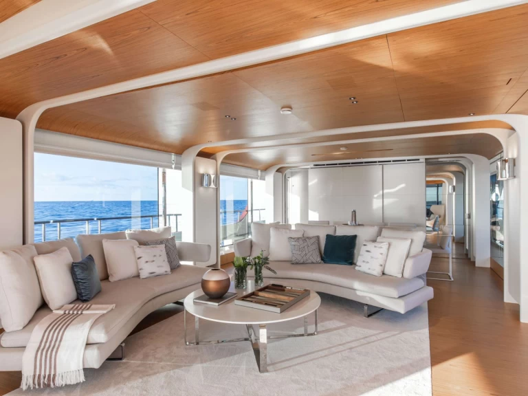 Hire Luxury Yacht with or without skipper Benetti Greece