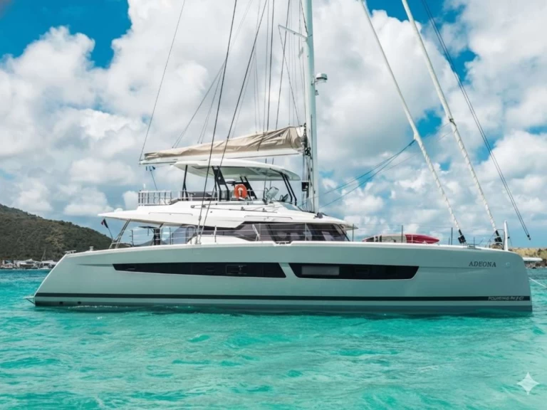 Yacht charter Saint Vincent and the Grenadines - Fountaine Pajot ADEONA on SamBoat