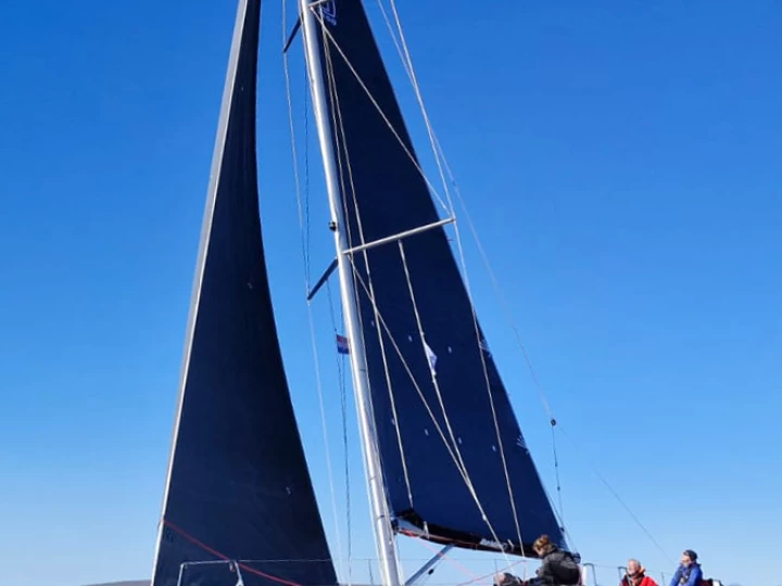 Hire a Dehler Dehler 38 SQ Punat