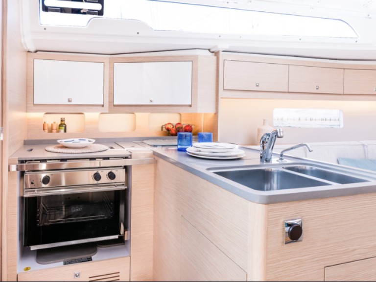 Hire Sailboat 74 with a boat licence