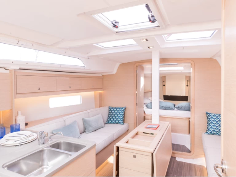 Hire Sailboat with or without skipper 74 Arzon