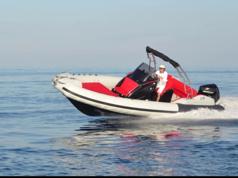RIB hire in Marseille - GUARASCIO THOR 8