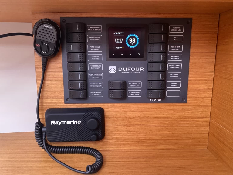 Hire Sailboat Dufour with a boat licence