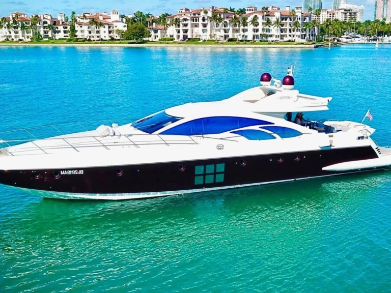 Hire a Azimut 86’ azimut S 2 Miami Beach