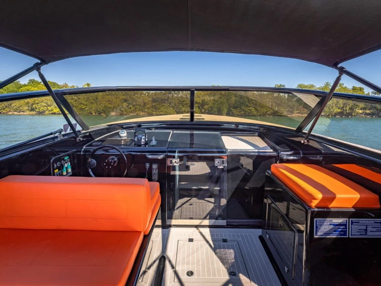 Motorboat hire in Miami - VanDutch VanDutch 40