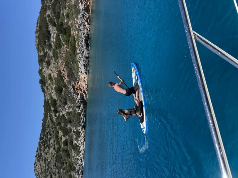 Yacht hire Agios Nikolaos cheap Sea Ray 410 Sundancer