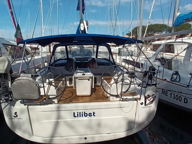 Yacht hire Procida cheap Oceanis 40.1