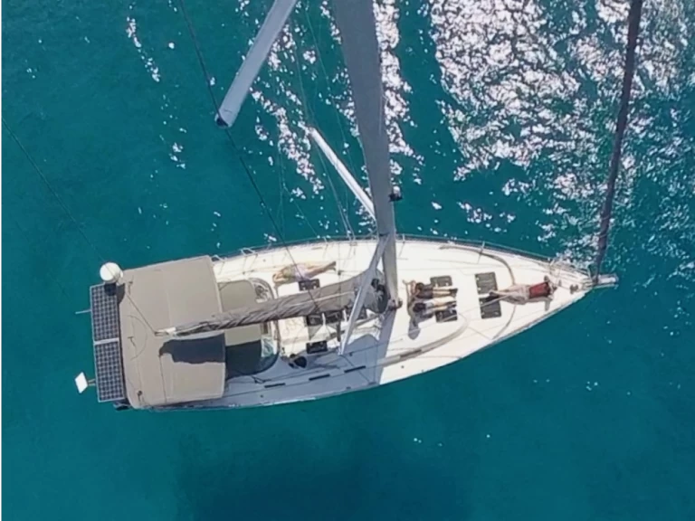 Yacht charter Pointe-à-Pitre - Bavaria Bavaria 45 Cruiser on SamBoat