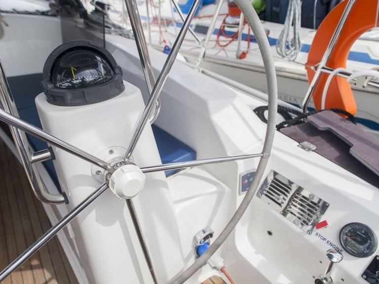 Sailboat hire in Préveza - Bavaria Cruiser 40