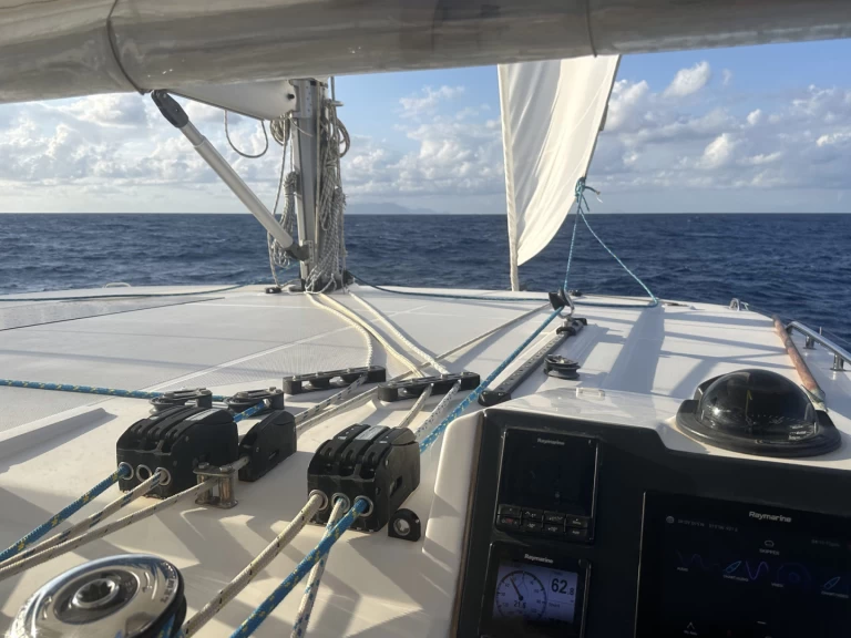 Leopard Catamarans / Robertson & Caine Leopard 45 charter bareboat or skippered in  Can Pastilla