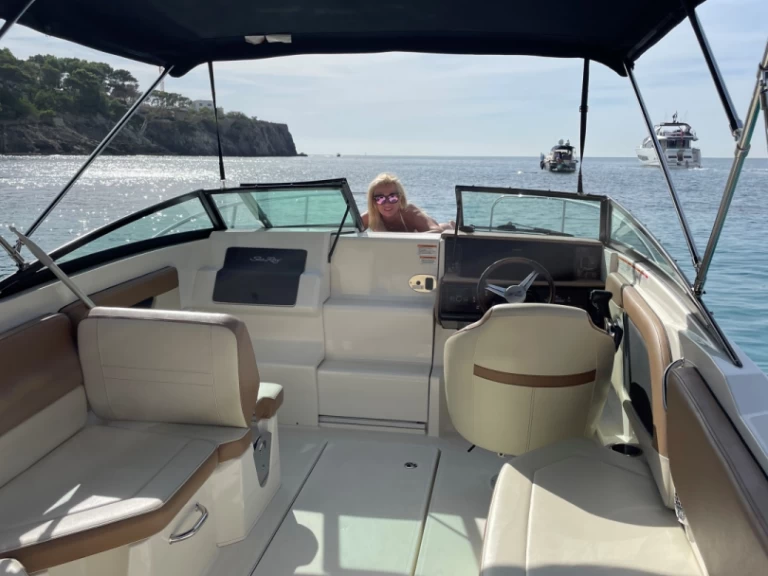 Sea Ray 230 SSE charter bareboat or skippered in  El Toro