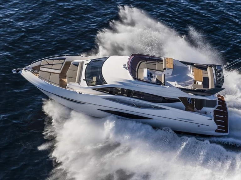 Yacht hire Miami Beach cheap 65