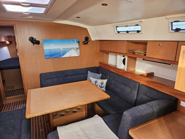 Charter a Bavaria Cruiser 45 in Heiligenhafen on Samboat