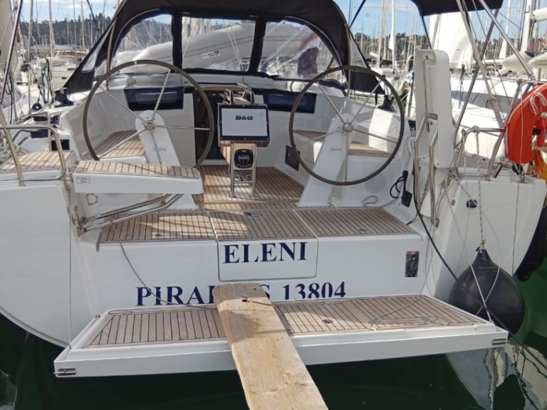 Yacht hire Gouvia cheap Hanse 418