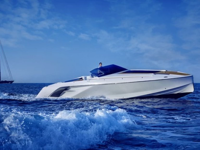 Charter a Frauscher Demon 1414 in Portals Nous on Samboat