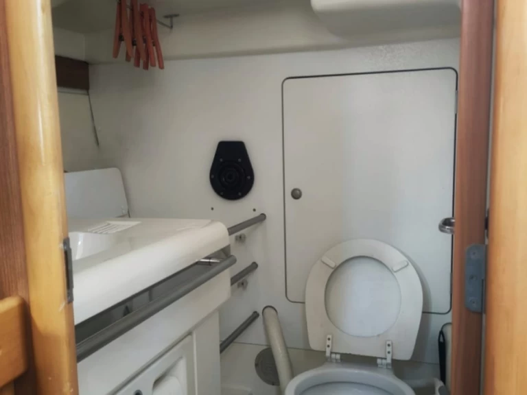 Hire Sailboat with or without skipper Etap La Seyne-sur-Mer