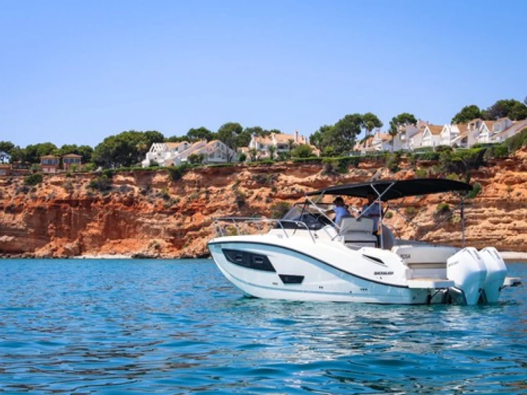 Yacht hire El Toro cheap 875 Sundeck