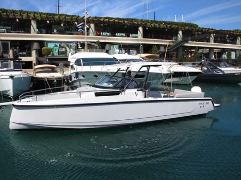 Charter a RYCK 280 in El Toro on Samboat