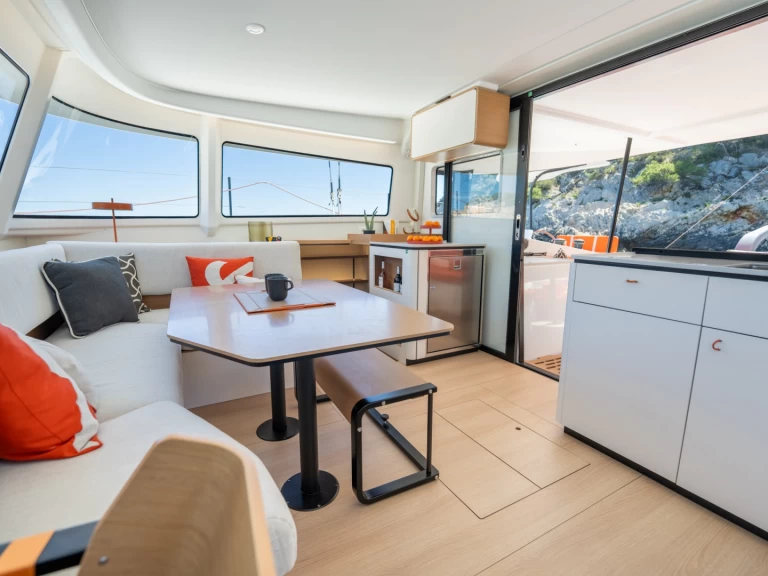 Yacht hire Canet-en-Roussillon cheap Excess 13