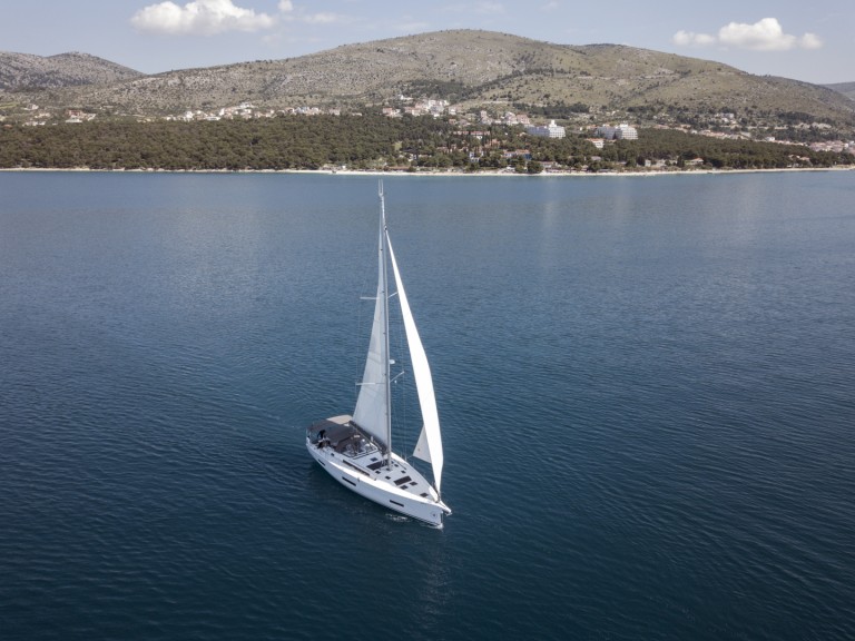 Hire Sailboat Dufour with a boat licence