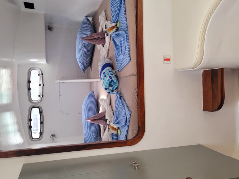 Hire Catamaran Sea Tribe Yachts with a boat licence