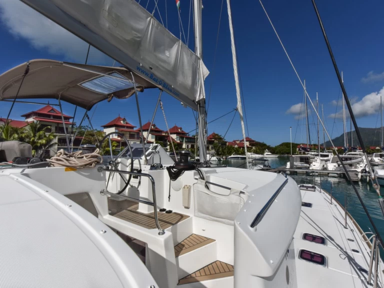 Hire Catamaran with or without skipper Lagoon Mai Khao