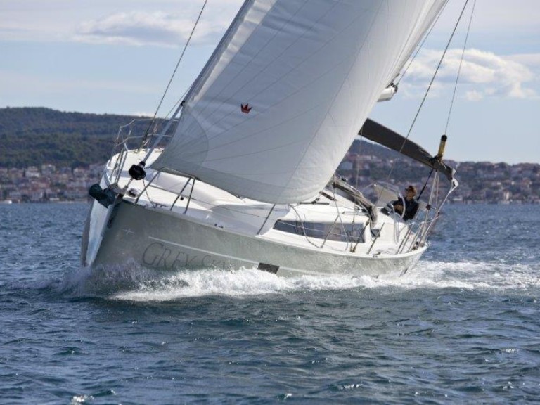 Sailboat to hire Trogir at the best price