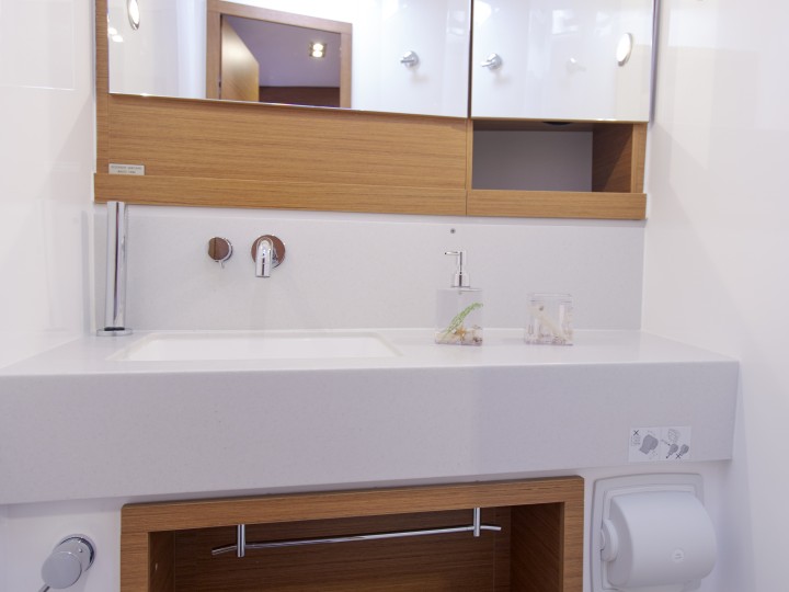 Sailboat hire in Seget Donji - Dufour Dufour 530