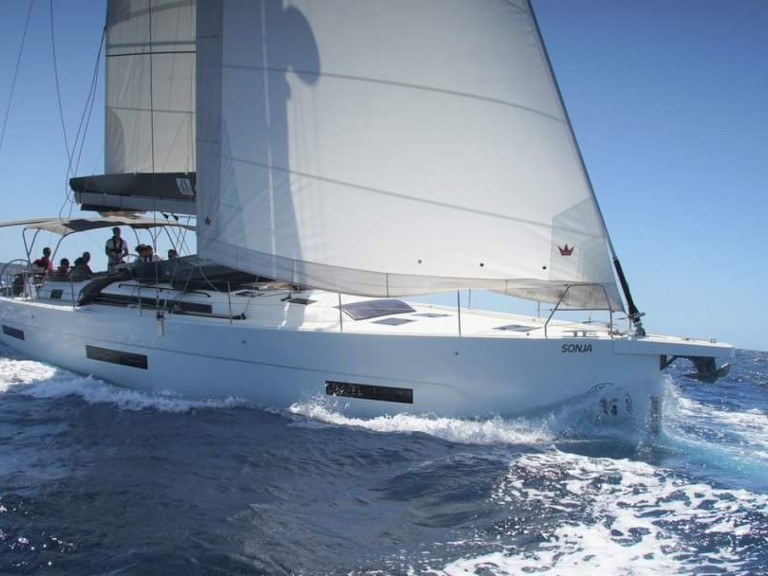 Yacht charter Seget Donji - Dufour Dufour 530 on SamBoat